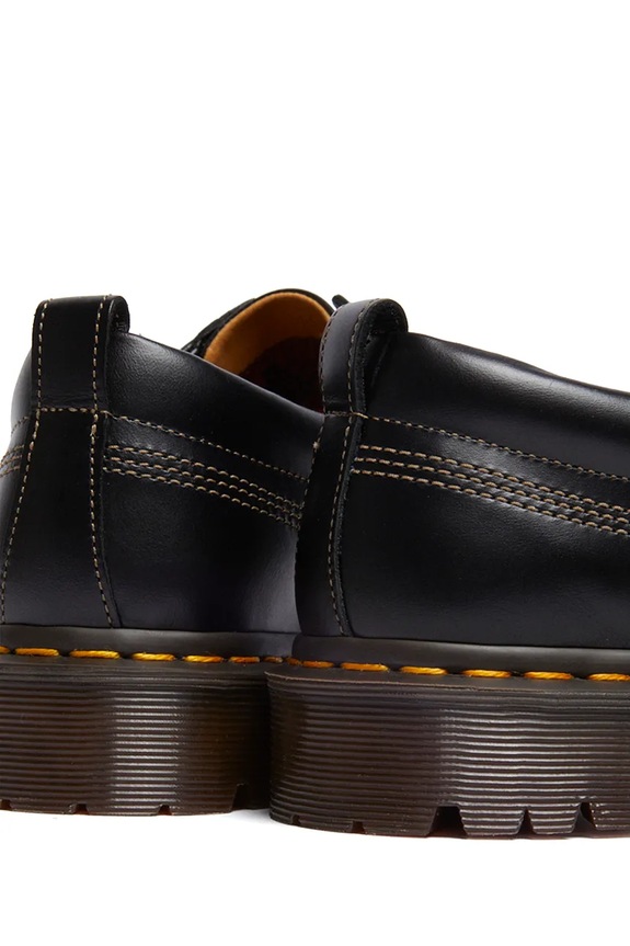 Dr. Martens półbuty skórzane Lowell czarny DM31816001