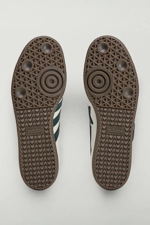 Δερμάτινα sneakers adidas Originals x BAPE KJ8852 μπεζ