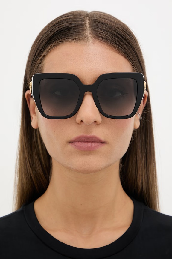 Dolce & Gabbana štvorcové slnečné okuliare dámske 0DG4538
