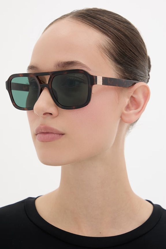 Akcesoria Guess okulary przeciwsłoneczne damskie GU8259.5353N brązowy