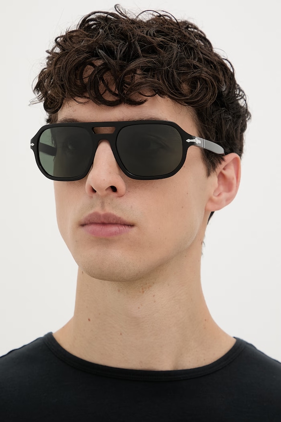 Persol okulary przeciwsłoneczne 0PO3393S czarny SS26