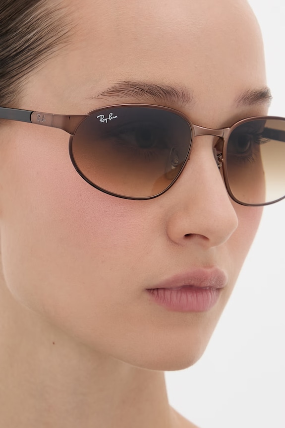 Ray-Ban napszemüveg 0RB3777