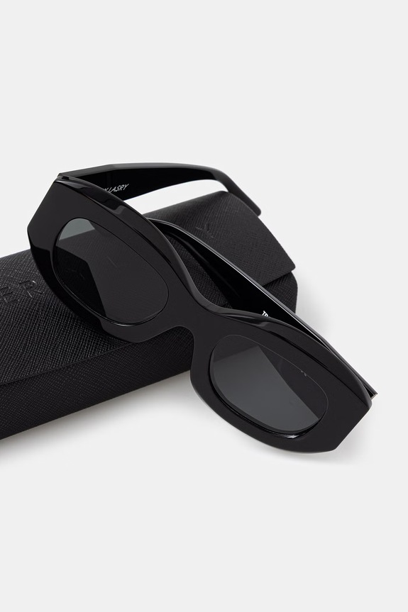 Thierry Lasry TROPHY слънчеви очила черен TPHY101