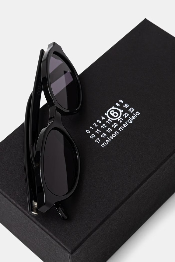 Аксесоари MM6 Maison Margiela LUNETTES 2 черни слънчеви очила INSL черен