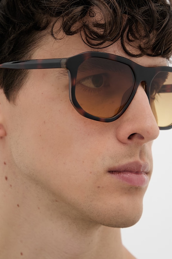 Guess okulary przeciwsłoneczne GU00057.6052F