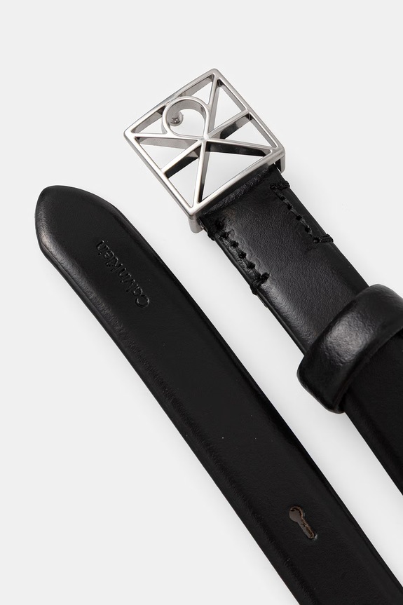 Calvin Klein opasok dámsky LV04F7072G čierna SS26