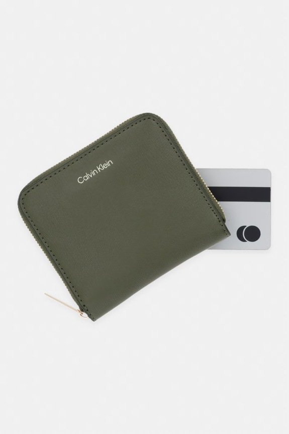 Calvin Klein portfel damski z imitacji skóry zielony LV04F1120G