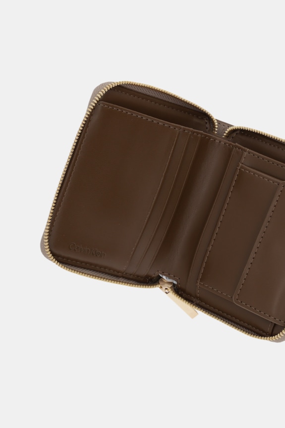 Doplnky Calvin Klein peňaženka dámska z imitácie kože LV04F1120G béžová