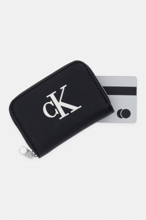 Calvin Klein portfel damski z imitacji skóry czarny LV04F1154G