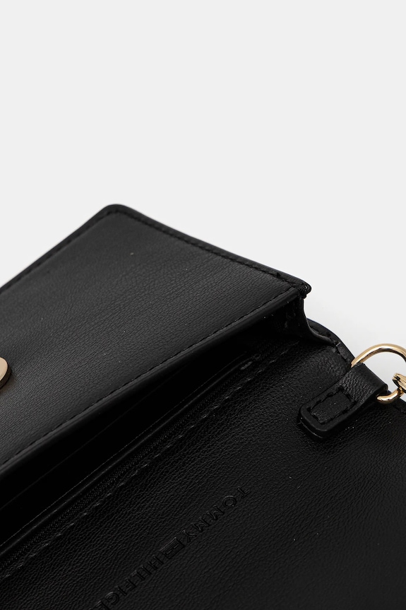Peněženka Tommy Hilfiger AW0AW18248 černá