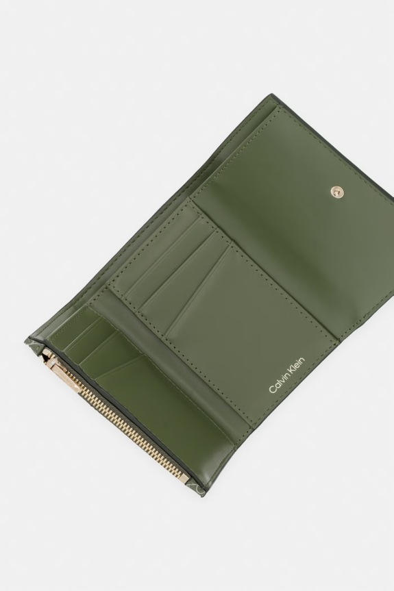 Doplnky Calvin Klein RFID peňaženka dámska LV04F1118G zelená