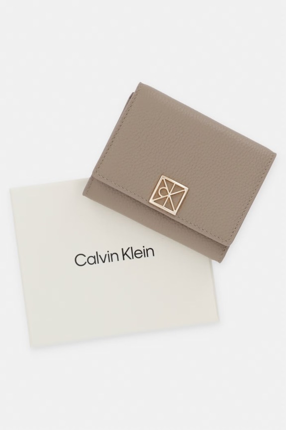 Calvin Klein portfel RFID damski skórzany LV04F1128G beżowy