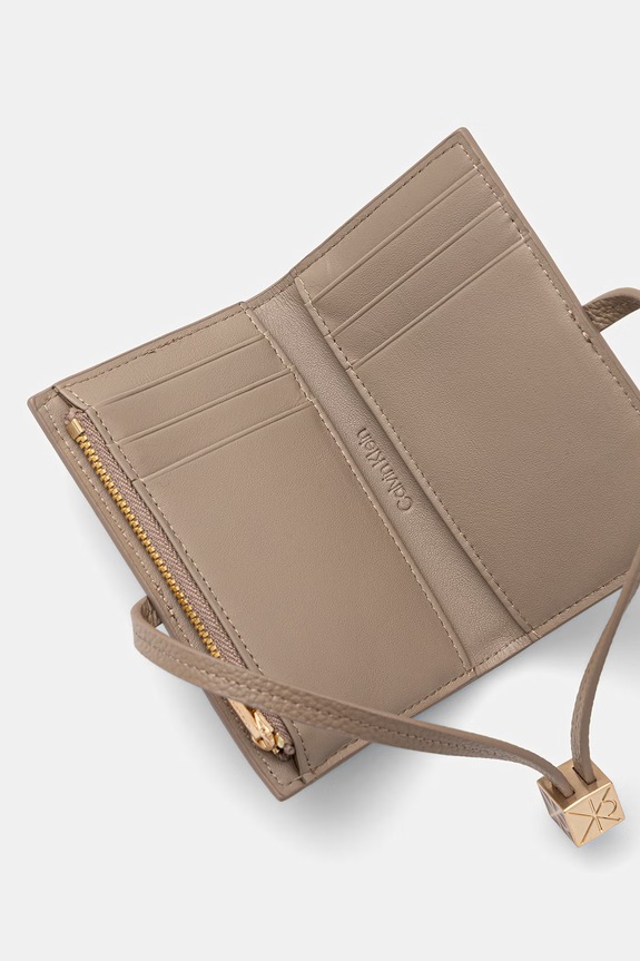 Akcesoria Calvin Klein portfel damski skórzany LV04F1130G beżowy