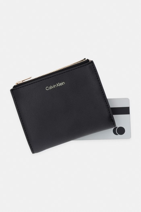 Calvin Klein novčanik za žene od imitacije kože crna LV04F1135G