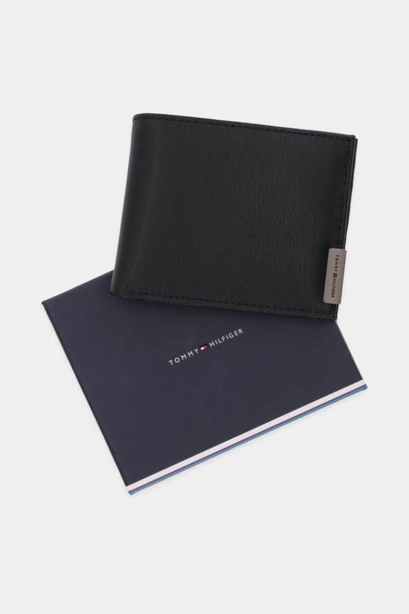 Kožená peňaženka Tommy Hilfiger AM0AM13963 čierna