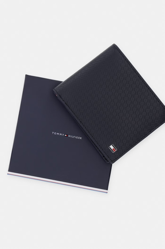 Tommy Hilfiger peňaženka pánska kožená AM0AM14242 tmavomodrá