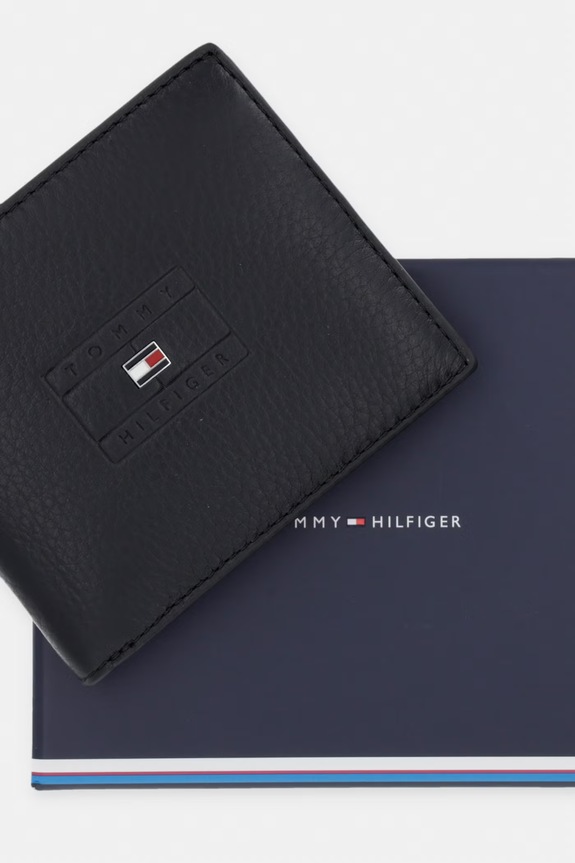 Tommy Hilfiger peňaženka pánska kožená AM0AM14255 čierna