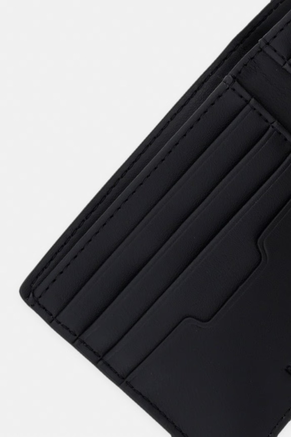 Akcesoria BOSS portfel męski z imitacji skóry 50563639 czarny