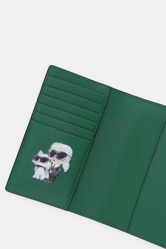 Akcesoria Karl Lagerfeld etui na paszport IKON B1W32003 czarny