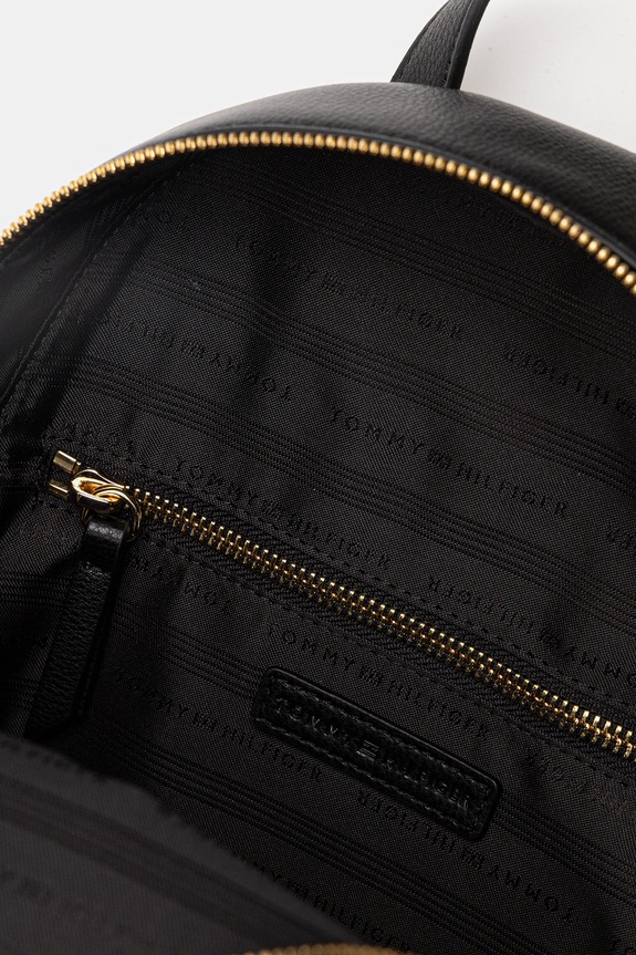 Batoh Tommy Hilfiger AW0AW18118 černá