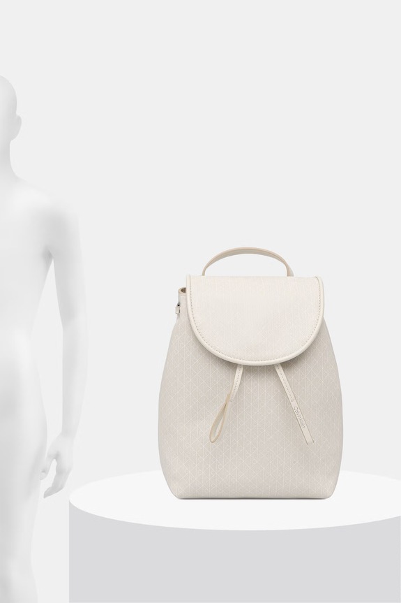 Calvin Klein plecak damski z imitacji skóry LV04F3507G