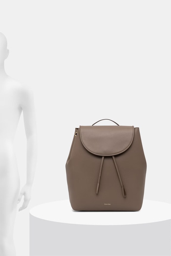 Calvin Klein plecak miejski damski z imitacji skóry LV04F3505G