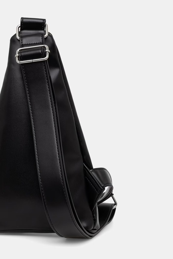 Doplnky Ruksak Guess AGATA V6GZ06.W2121 čierna