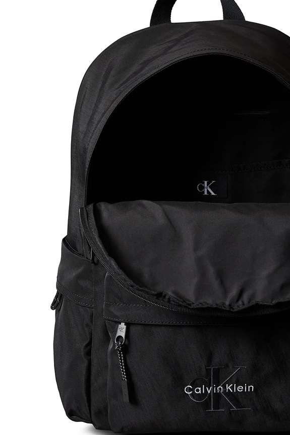 Chłopiec Calvin Klein Jeans plecak dziecięcy IU0IU00731.PPY2 czarny