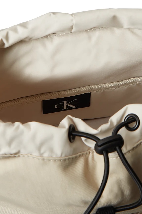 Chłopiec Calvin Klein Jeans plecak dziecięcy IU0IU00732.PPY2 beżowy