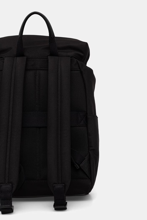 Kiegészítők Calvin Klein férfi hátizsák LV04D3364G fekete