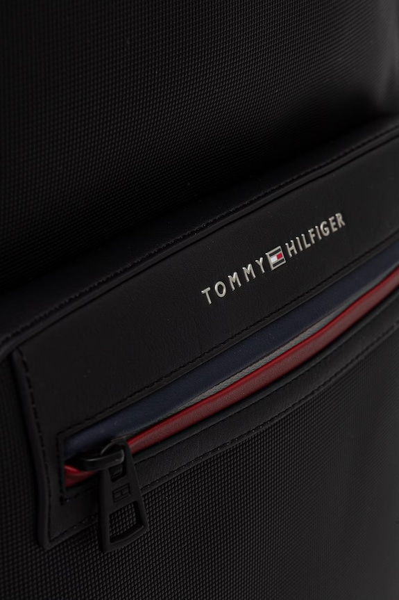Tommy Hilfiger ruksak pánsky čierna AM0AM14155