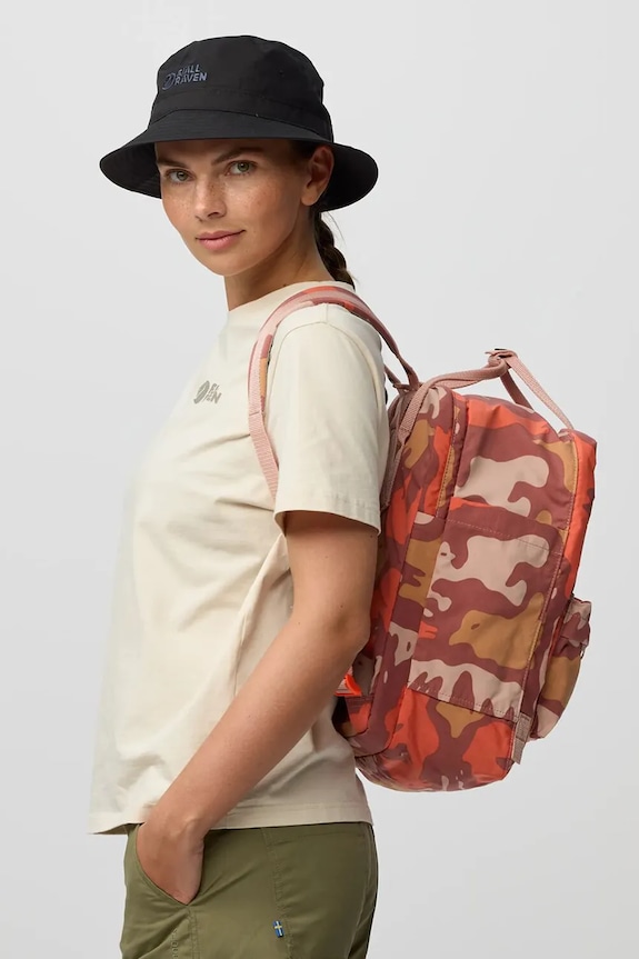 Ruksak Fjallraven Kanken Graphics F23200359 oranžová