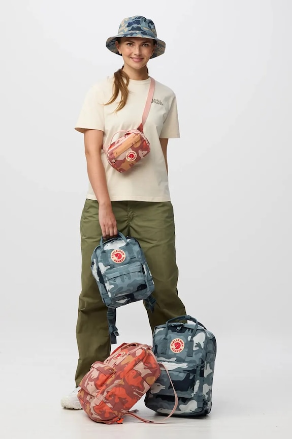 Ruksak Fjallraven Kanken Graphics F23200359