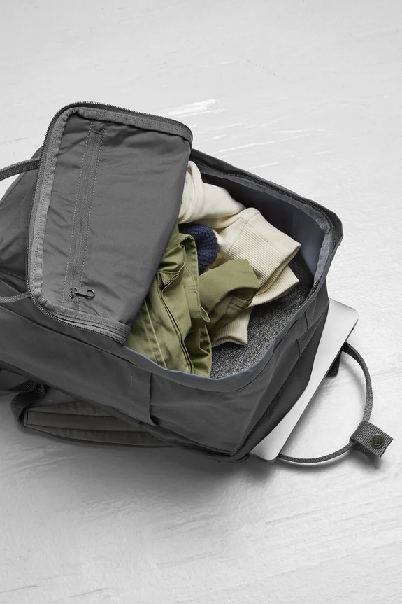 Ruksak Fjallraven Kanken Laptop 13" červená F23523