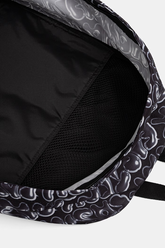 Σακίδιο πλάτης Eastpak OUT OF OFFICE EK0007672Z81 μαύρο