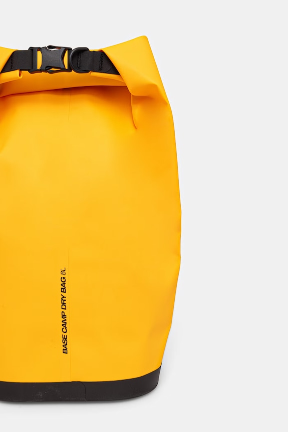 Akcesoria The North Face pokrowiec wodoodporny BASE CAMP DRY BAG 8L NF0A8GJQZU31 żółty