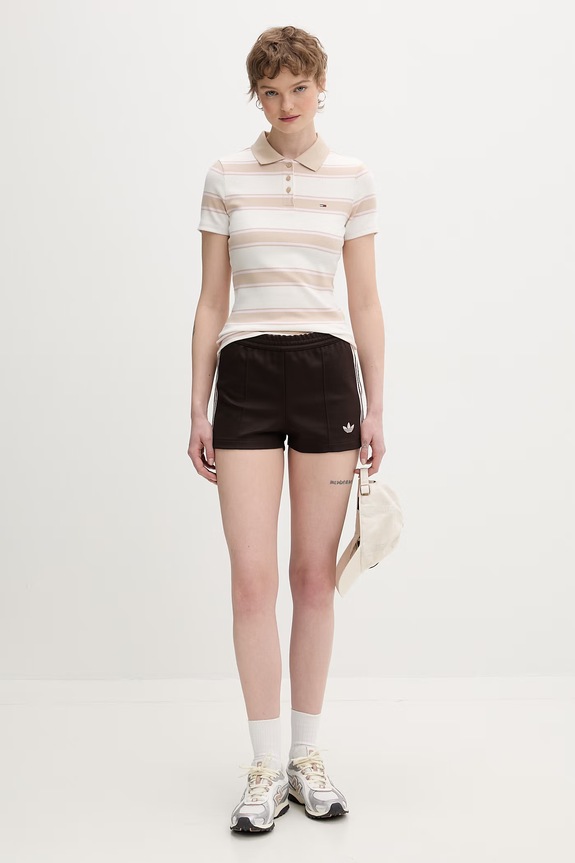 Tommy Jeans polo damskie bawełniane z elastanem DW0DW22327 beżowy SS26