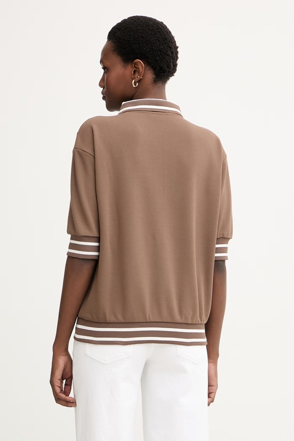 Дрехи Armani Exchange Тениска с яка дамска с вискоза XW002215.AF13401 кафяв