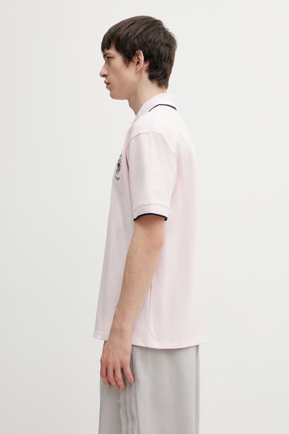 Βαμβακερό μπλουζάκι πόλο Drôle de Monsieur Polo Piqué Slogan Rose J.PL161.CO264.LPI ροζ SS26