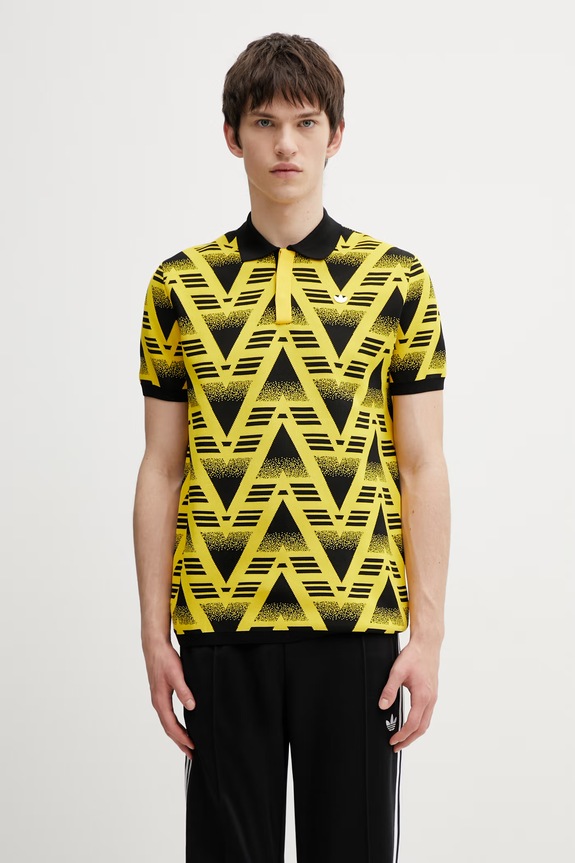 Polo majica adidas Originals AOP Polo regular zlatna KE4610