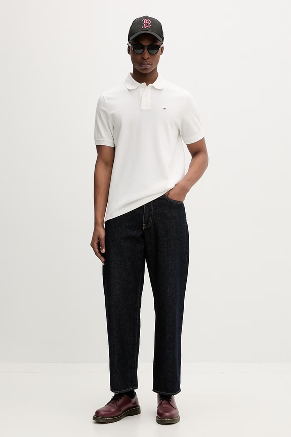 Tommy Jeans polo tričko pánske bavlnené DM0DM22711 béžová SS26
