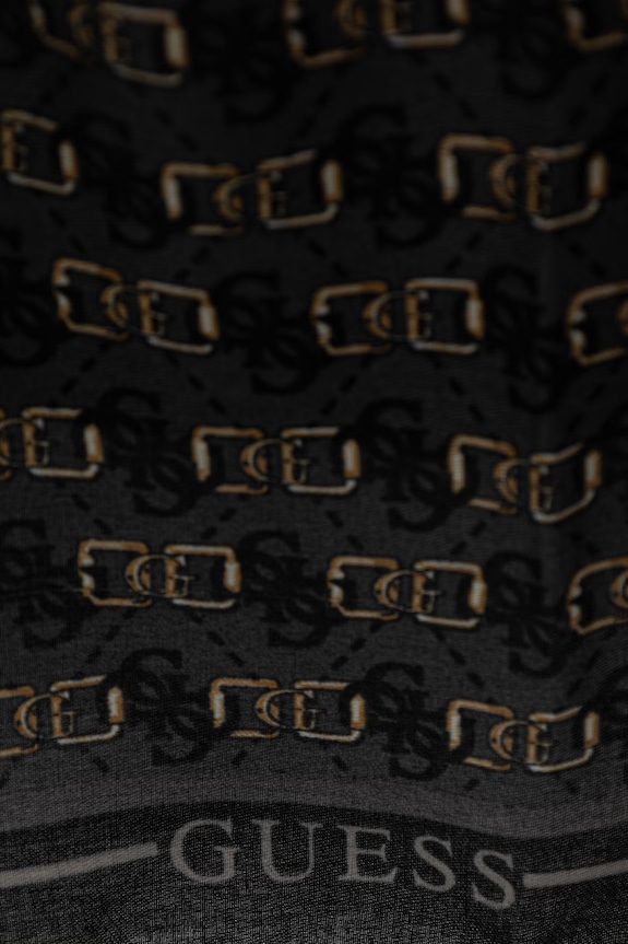 Šal Guess KARNILLA AW5450.POL03 siva SS26
