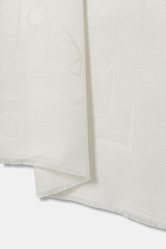 Calvin Klein szal damski z modalu LV04F8096G biały SS26