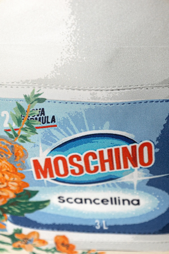 Doplnky Hodvábna šatka Moschino M3378.03549 béžová
