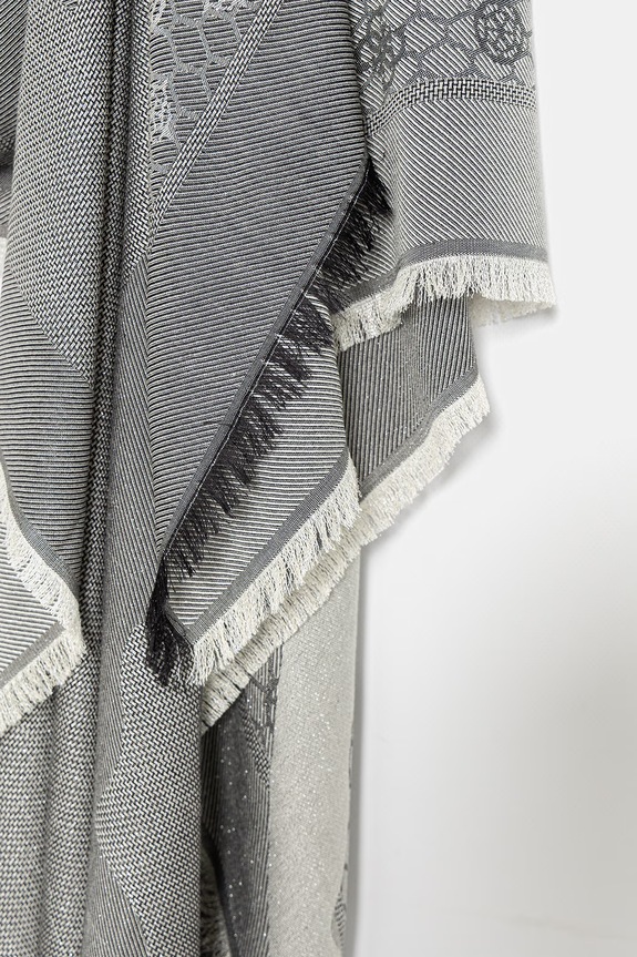 Doplňky Šátek Guess ANISE AW5481.VIS03 černá