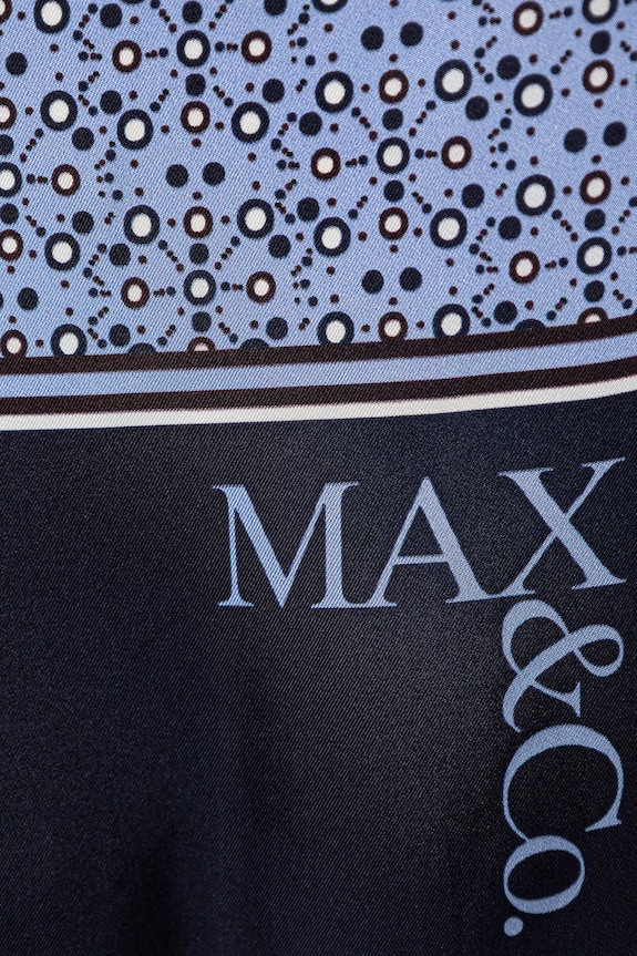 Akcesoria MAX&Co. szal jedwabny MCAASTI 2616541026200 granatowy