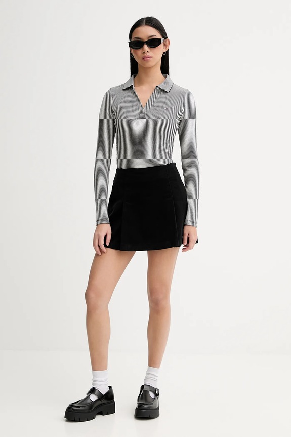 Tommy Jeans spódnica bawełniana DW0DW22512 czarny SS26