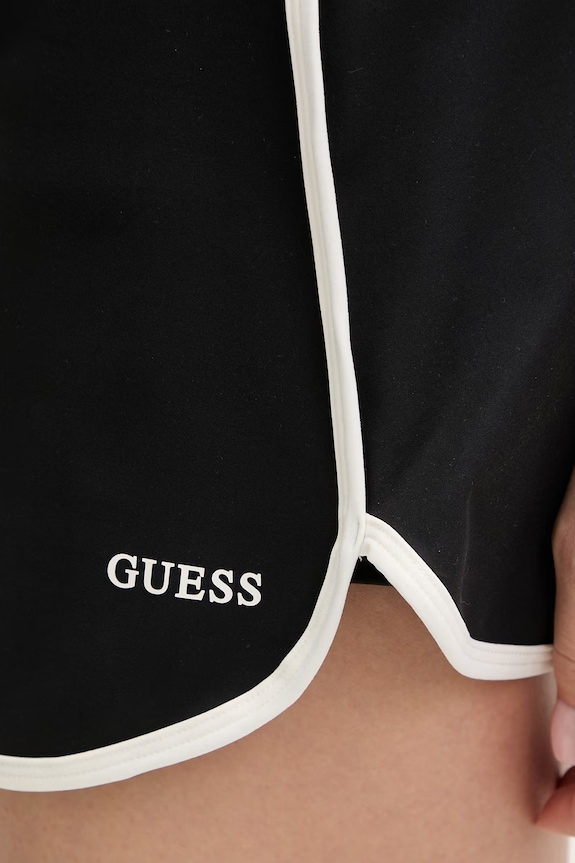 Guess SARAH fekete V6GD06.K3000