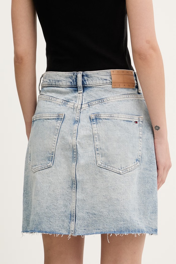 Odzież Tommy Jeans spódnica jeansowa DW0DW22716 niebieski
