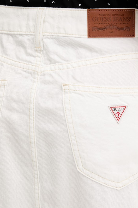 Guess Jeans sukňa s rozparkom rifľová biela W6GD52.D5NW2